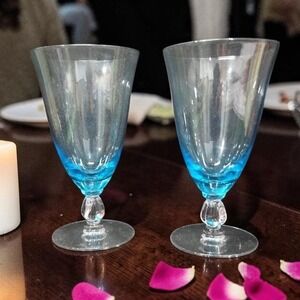 Seneca Blue Belnor Ice Tea Glasses, Stemmed Goblets, Set of 2, Elegant Drinkware